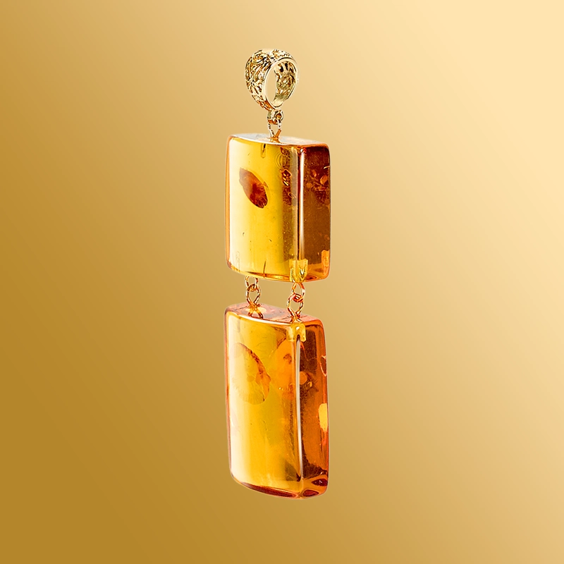 Кулоны с янтарем